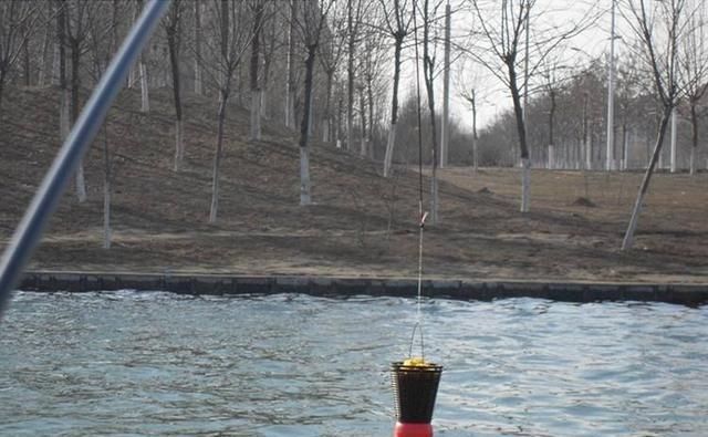  #投放窝料#为什么,给你机会都无法爆护!野外连竿的时候要注意这8点细节