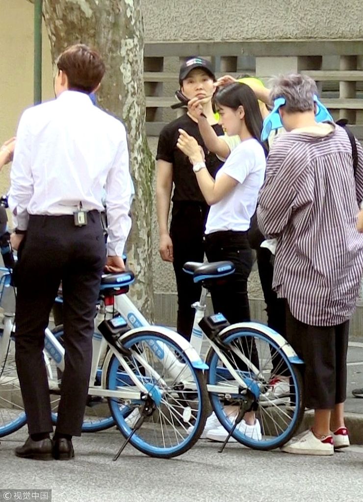 被曝假吃获辟谣 Baby拍戏只喝水狂保养