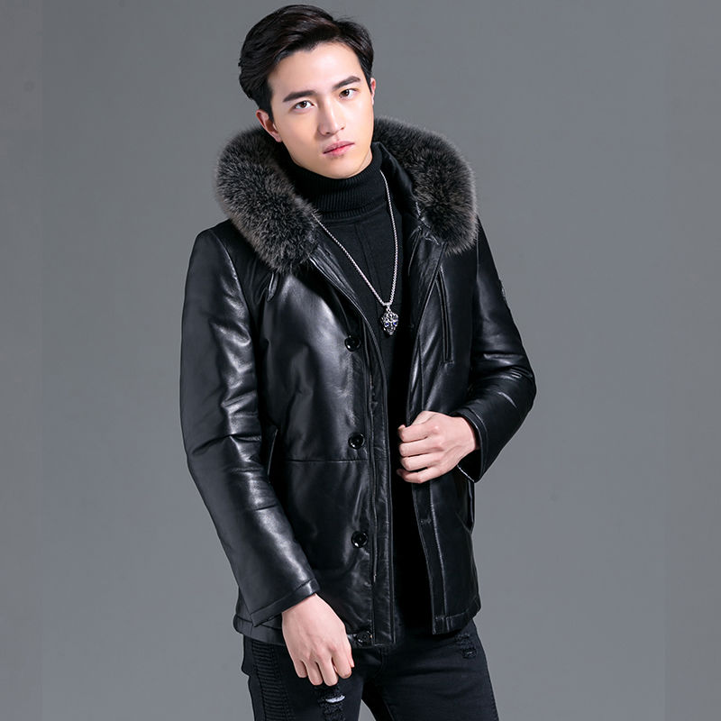 等我发工资了，一定要买这件“皮衣外套”，十件风衣都抵不上它