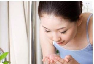  好处：洗脸水里加点它，坚持下去皮肤出现这些好处，早该知道了