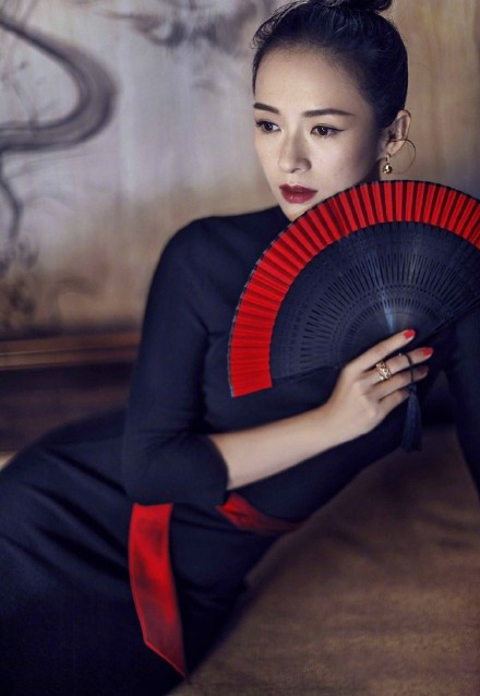 章子怡的高级范没有人能比！这个大红色，除了她自己，没人配得上