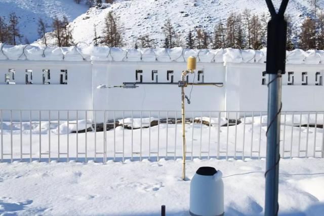 服气!接近零下20度,这台10多万的SUV还敢爬山撒野