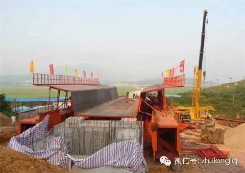 突发！陕西一在建桥梁倒塌致5死7伤，伤亡人员全部为施工人员！