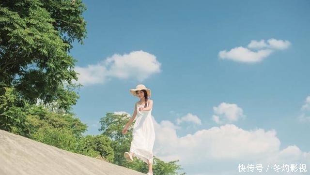 #写真#选对拍摄服装,让你轻松拍出日系小姐姐的写真