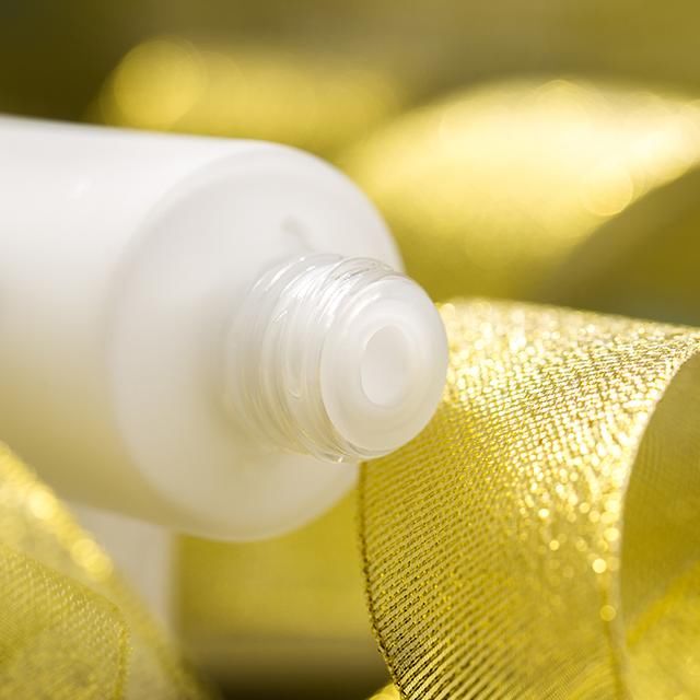 女人脸上皱纹特别显老？别急，教你自制去皱秘方，紧致去皱显年轻