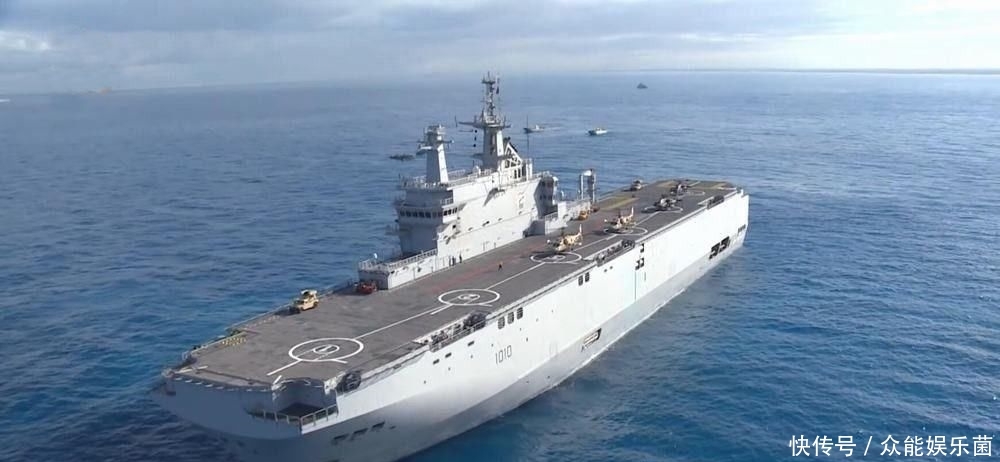  [两栖攻击舰]埃及海军练抢滩登陆！美俄法德武器“同框”