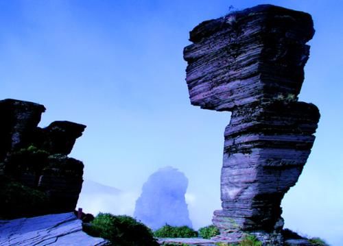 中国最“惊险”的寺庙，如何建成至今是迷，游客：堪称大自然奇迹