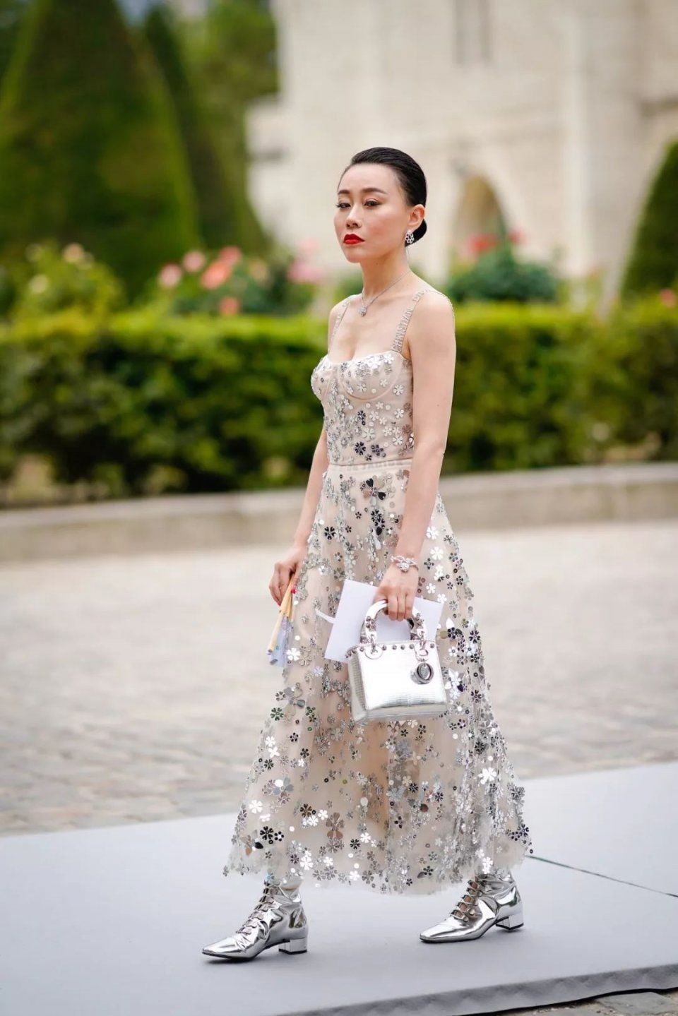 仙气十足的“蚊帐裙”，赵丽颖、郑秀妍、林志玲已经穿得不亦乐乎