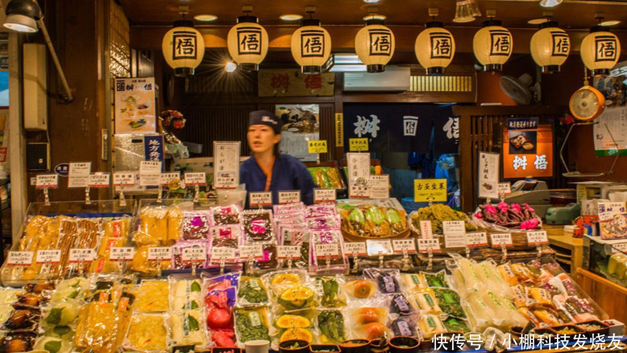 美国小伙评价三国菜市场, 日本很舒适印度是脏乱, 中国怎么样呢?