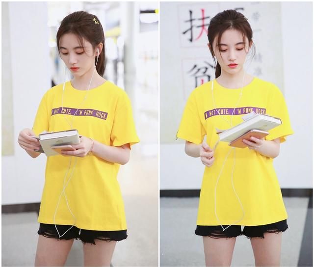 沈月鞠婧祎机场同穿黄色T恤牛仔短裤，网友：一个美女一个村姑！
