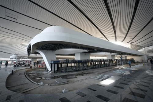  [英媒]中国“最美”机场通航！英媒称是新世界七大奇迹，耗资八