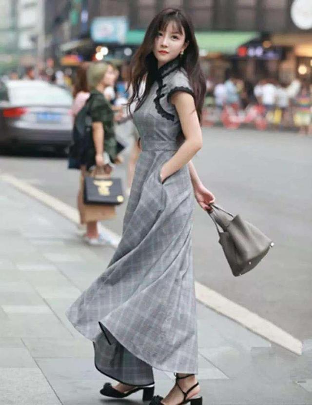  气质：40岁的女性搭配小技巧，让你年轻又气质