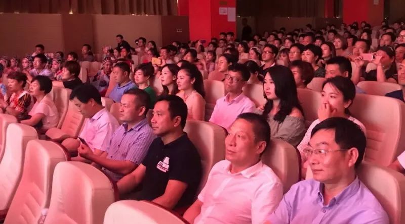 上饶市第七届中小学生幼儿艺术展演活动(上饶