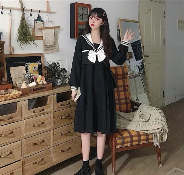  女孩：00后女孩必备日系穿搭，可甜可盐，萌妹子首选