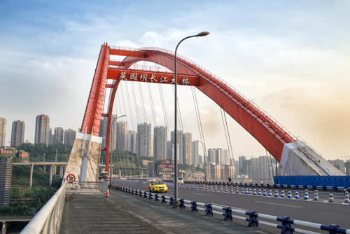  #桥梁#国内桥梁最多城市，大桥数量多达1.4万座，外国游客都赞叹