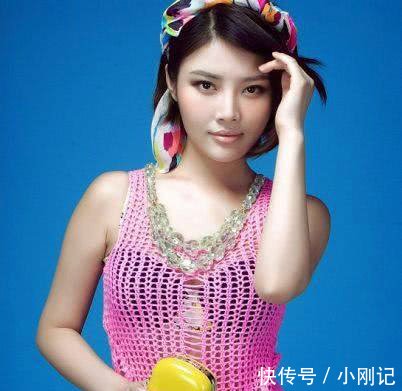 徐冬冬最美的照片，图二气质美丽，最后一张看让我十分着迷