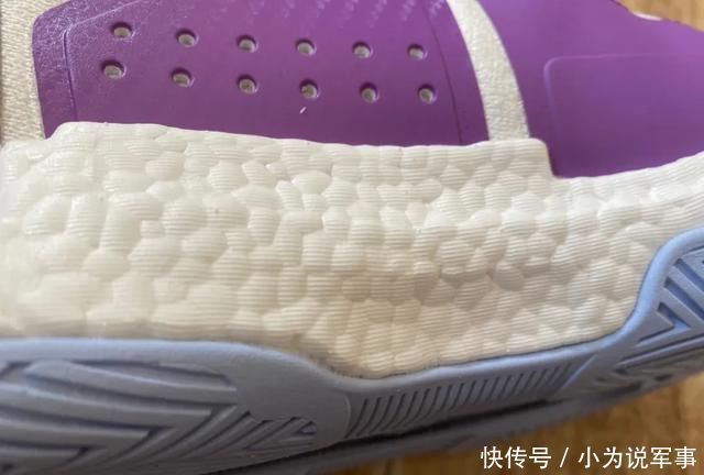  鞋面：全掌类boost，足弓大碳板，范弗里特上脚的狙击一代你期待吗
