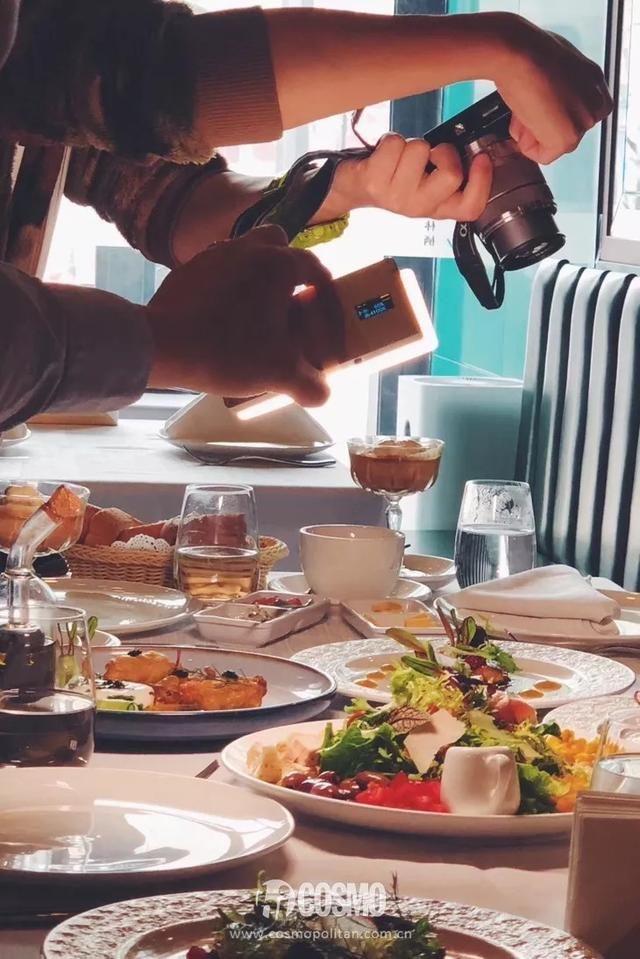 OMG｜每张网红照片，其实都是大猪蹄子！