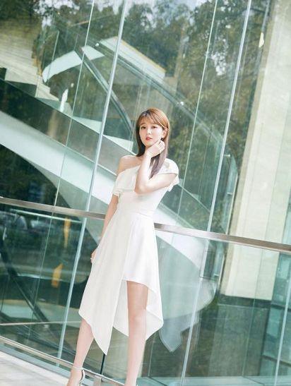 本以为159鞠婧祎身材比例够好，看到170黄金比例的她，我沉默了