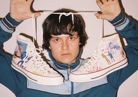  『联名』小花联名也有支线！这双 Converse 光看鞋垫就想买