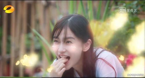 人设崩塌？网传baby大闹餐厅 助理没收检查顾客手机并威胁