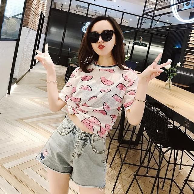 随搭T恤 短裤休闲风,让你的时尚大不同