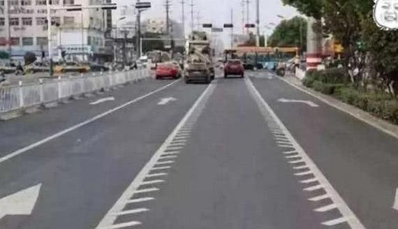  「锯齿」在“锯齿”的直道上，你为什么扣我6分？老司机：还太年