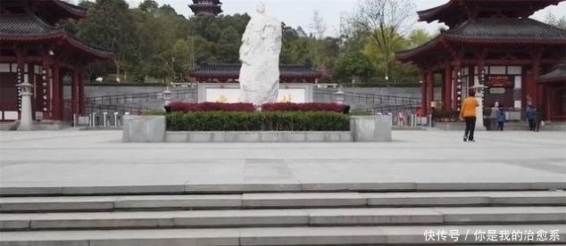  #高铁站#中国“最牛的”县，有14个火车站、3个高铁站，竟然还有