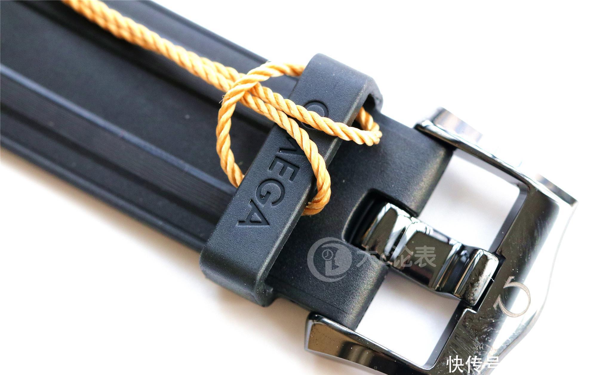  【那种】大c论表：VS欧米茄海马300，全新材质带来不一样感受