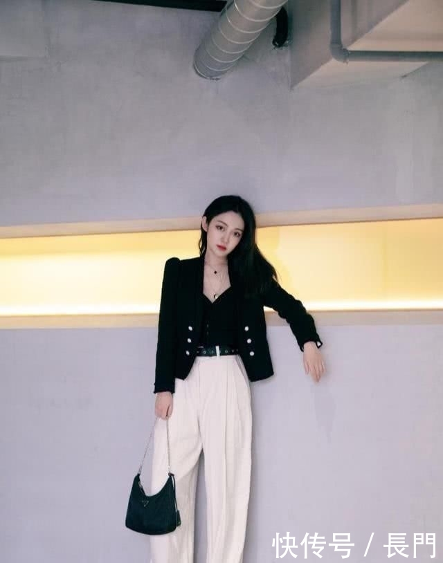 搭配同色系@早春穿搭不用愁,学会时尚达人的N种搭配法则,打造满满ins风