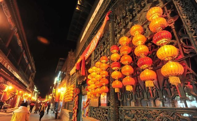 春节北京人气最旺的景点，日均游客12.6万超故宫，这是为何？