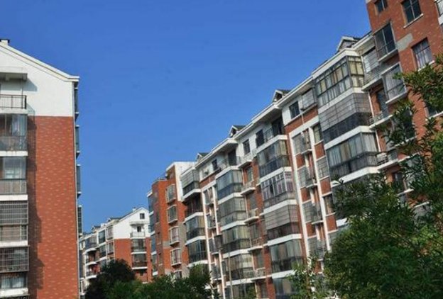  「道理」农村俗语“农民住了楼，好日子到了头”，真的有道理吗