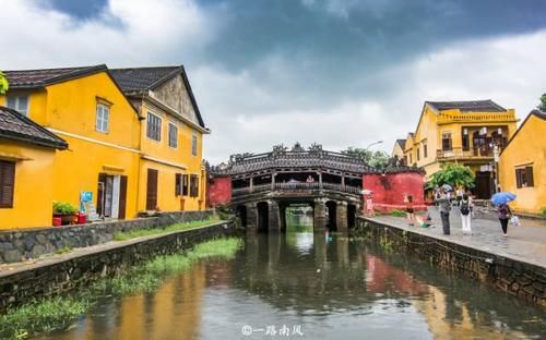 越南最特别的古城,到处“法国”建筑,一些老房子上还有汉字!