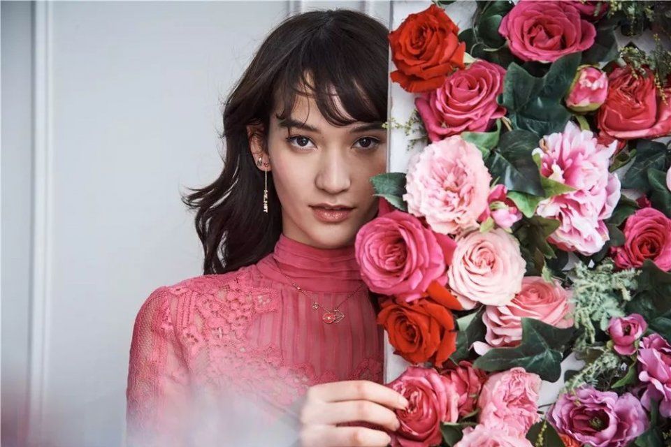 确认过眼神 这就是江疏影最爱的七夕礼物