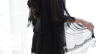 扎心了!新版睡衣“透明”设计别出心裁，轻薄丝滑零束缚，忒美