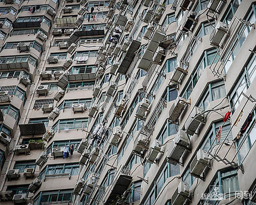 头顶上的安全 | “空调外机密集第一楼”，谁也不知道，它什么时