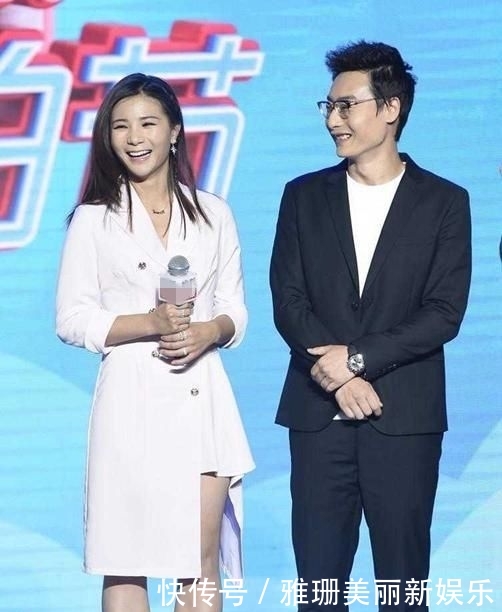  [气质]何姿秦凯合体亮相，女的穿白色连衣裙气质惊艳，男的穿西装超时尚