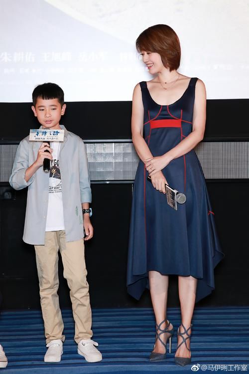  「奔四」马伊琍剪掉十年短发是对的，年轻貌美，非常适合奔三奔四女性