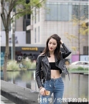  【微胖】街拍微胖身材的小姐姐，身材紧致动人，养眼又好看