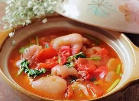 「虾仁」美食精选：蒜泥芹菜叶，马蹄莲藕炒虾仁，西红柿鸡蛋汤，番茄蹄花煲