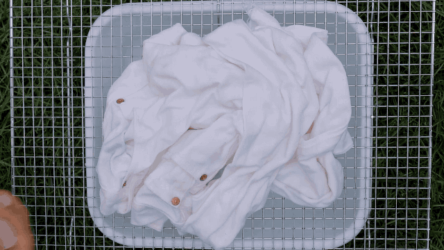  「冰块」纯色衣服太单调，用冰块染下色吧！DIY手工染布，冰染简单有趣