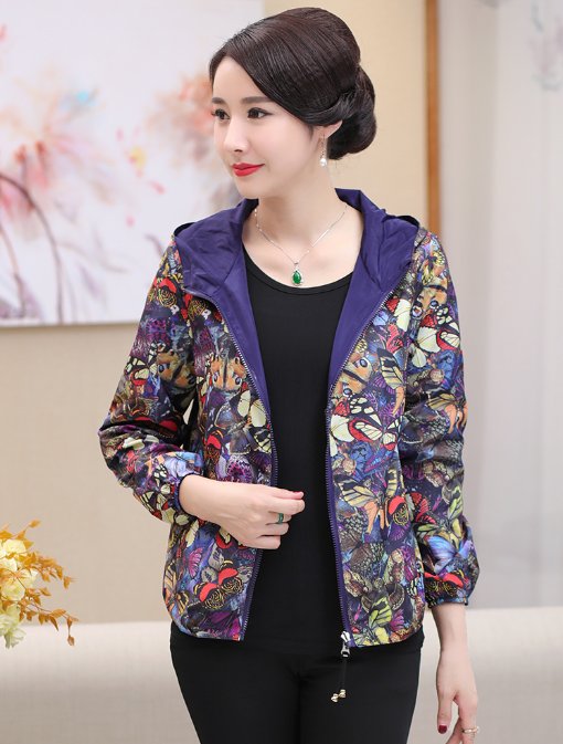 今年正火的风衣，妈妈悄悄买下5件，中秋聚会穿，美的让人痴狂