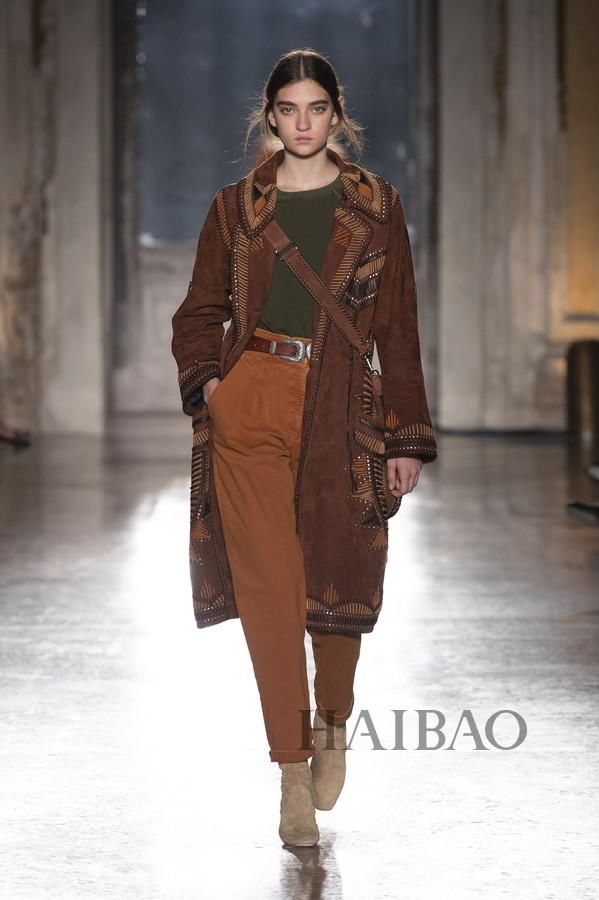 以高级玩趣致意时尚！Alberta Ferretti 2019 女装度假系列：限定