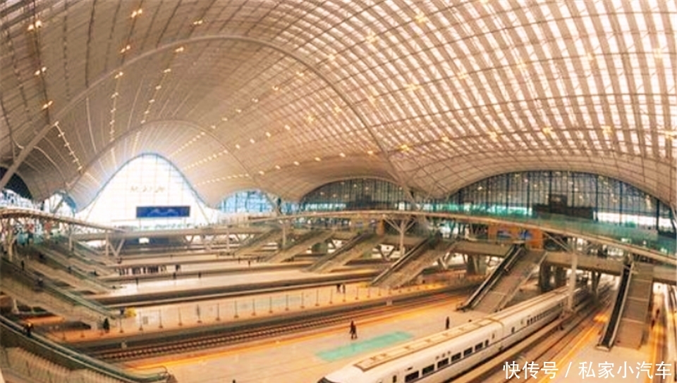 中国又一条高铁线年底通车，5小时路程将缩短到1小时，你怎么看呢