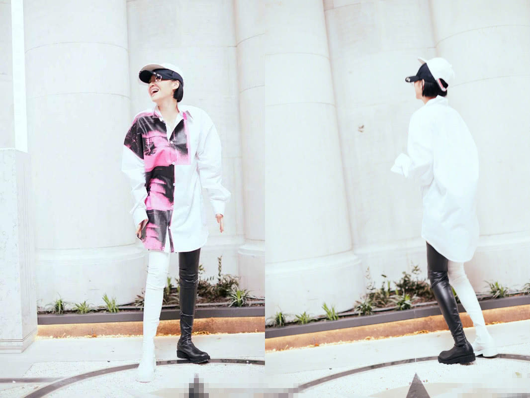 许晴把白色长靴当裤子穿，双腿细到吓人，网友：迷妹，看到帅哥走