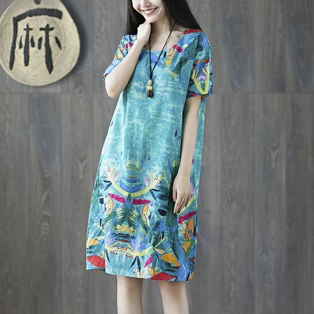 婆婆42岁!竟比女儿还嫩美，全靠穿这“一步裙”，嫩成21岁美少女