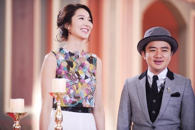 实锤怀孕消息震惊娱乐圈!这个不愿给丈夫生孩子的模特居然是等这