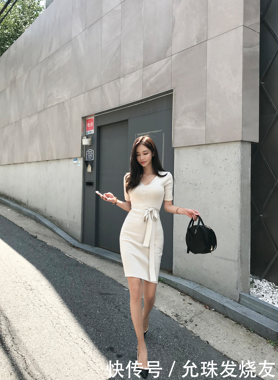 美腿物语:孙允珠简约古茶撞奶休闲衣裙