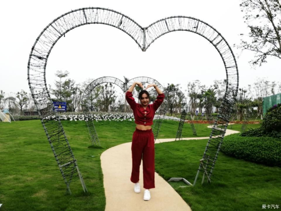 特别:十里春风,打卡滨江公园