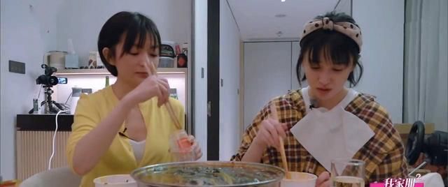  和纪凌尘分■阚清子流泪谈分手原因，纪凌尘社交平台遭围攻，网友：你真狠！
